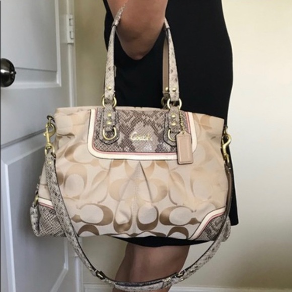 Large Coach Snakeskin style bag (tan) - Picture 2 of 6